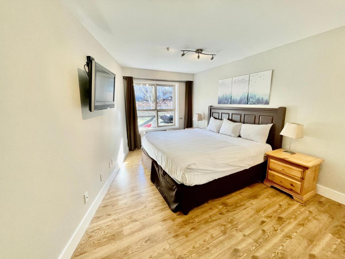 Best Ski In Ski Out Condo At Whistler Exterior foto